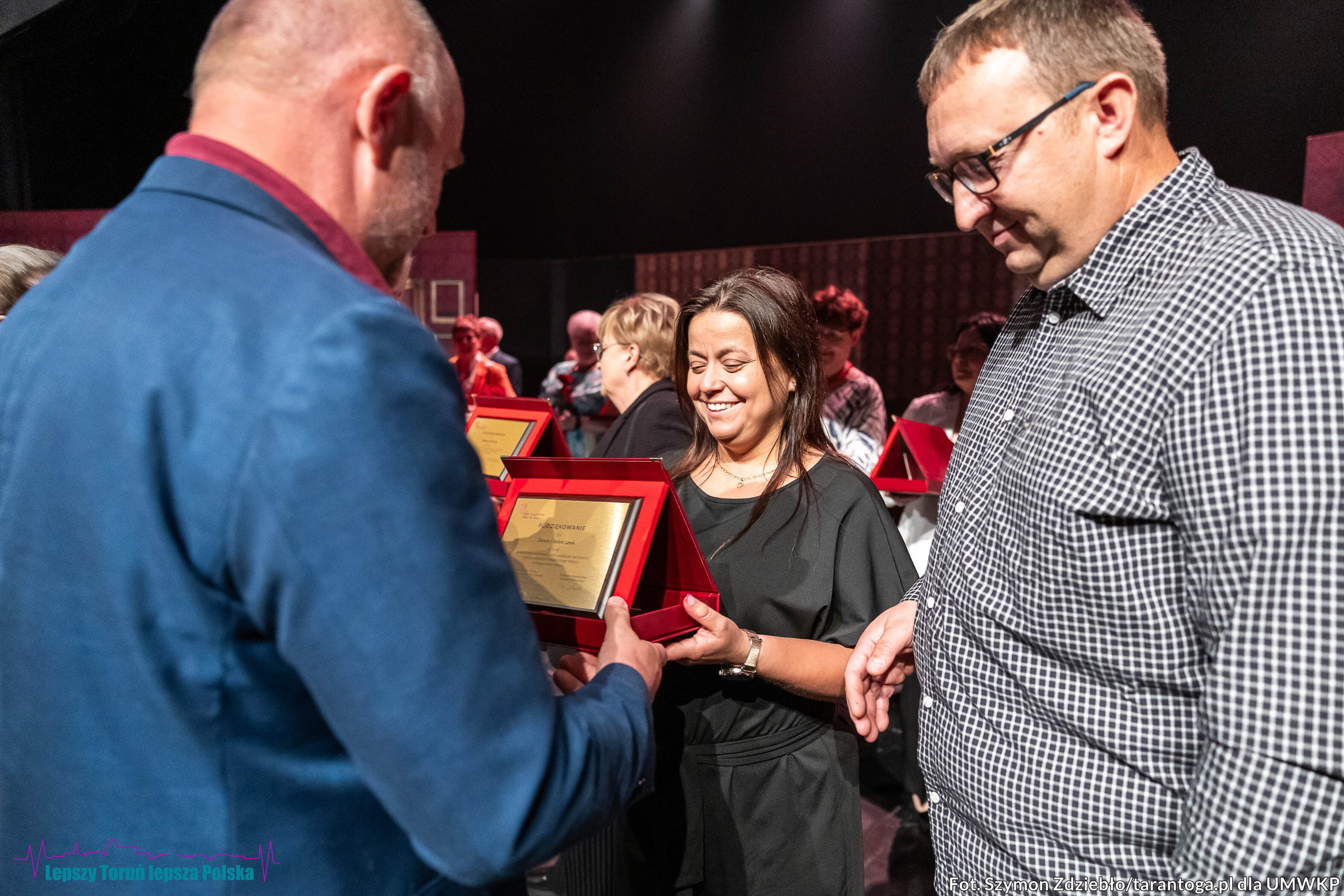 rodzice zastępczy