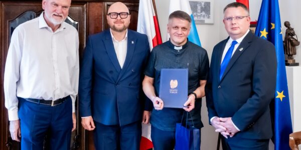 ks. Krzysztof Winiarski Toruń