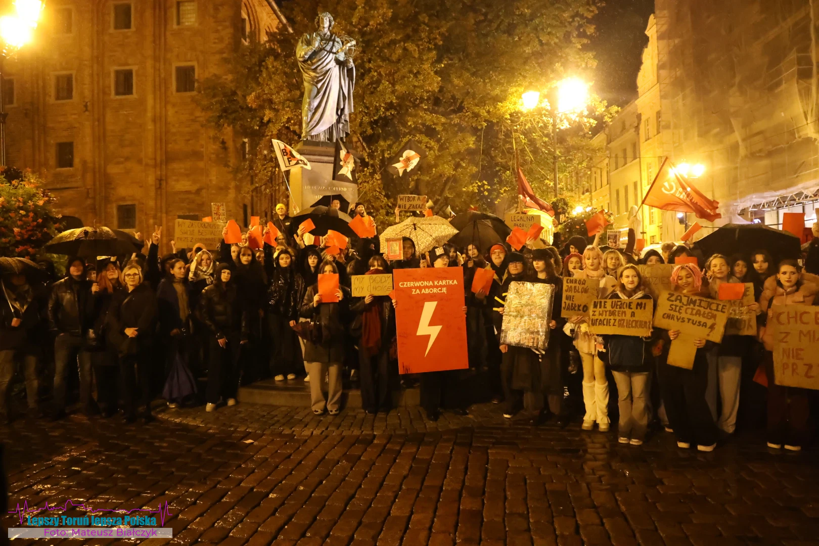 Czerwona kartka za aborcję