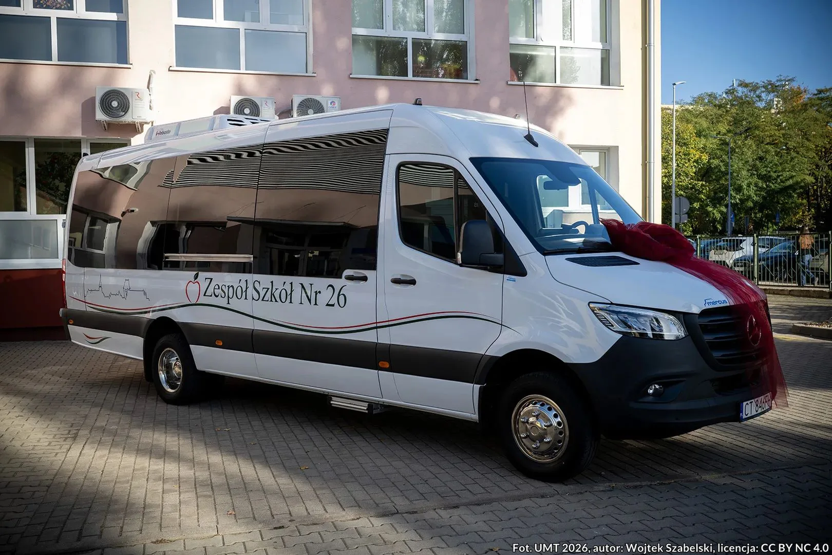 nowy autobus szkoła Toruń